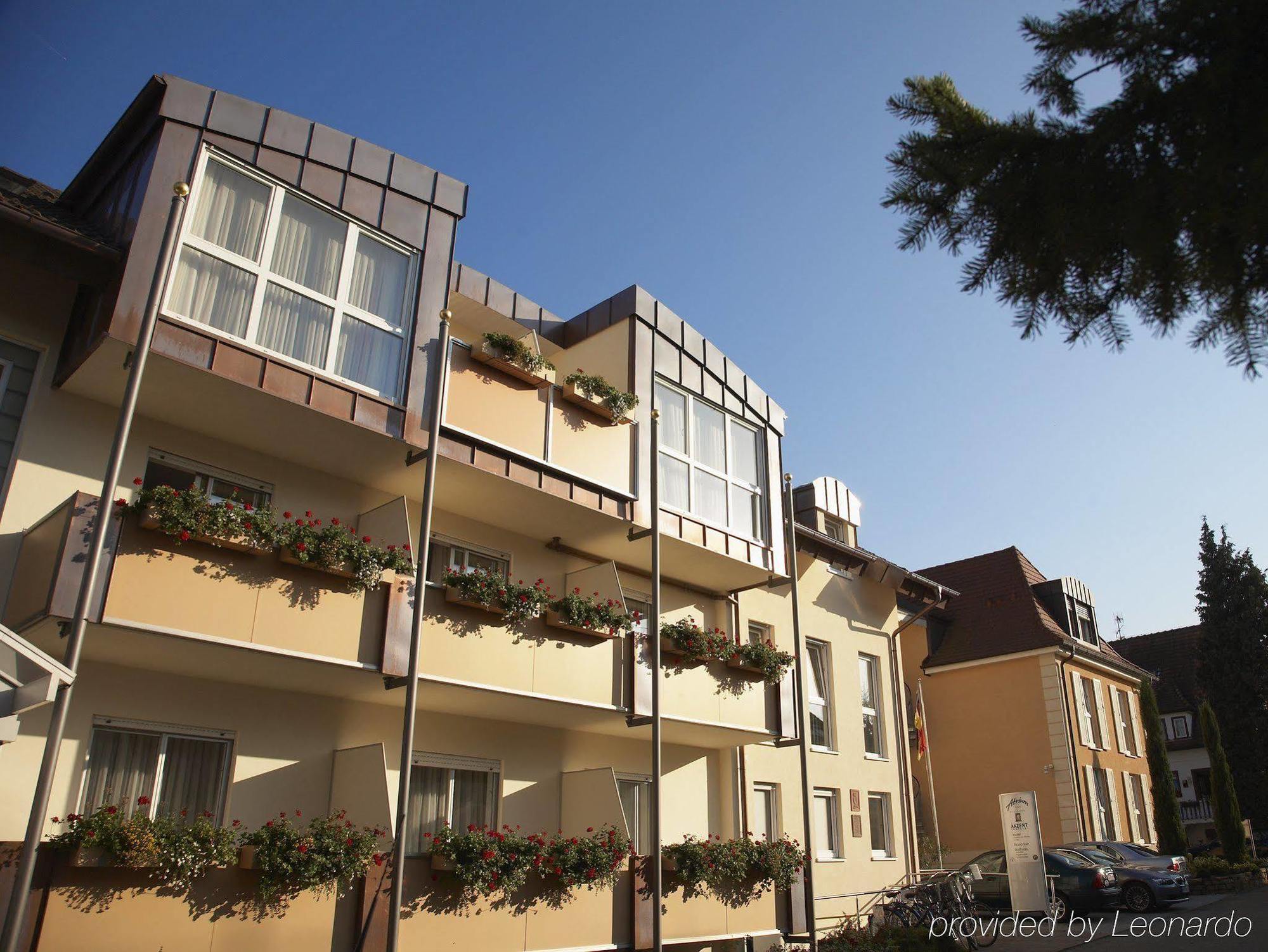 Akzent Hotel Atrium Baden Bad Krozingen Exterior photo